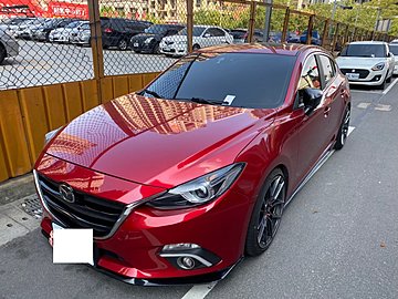 2017 Mazda/馬自達  mazda 3  5D 2萬KM