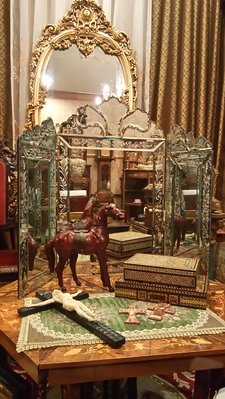 【家與收藏】特價極品稀有珍藏歐洲古董法國凡爾賽華麗巴洛克手工雕花玄關威尼斯大三面鏡