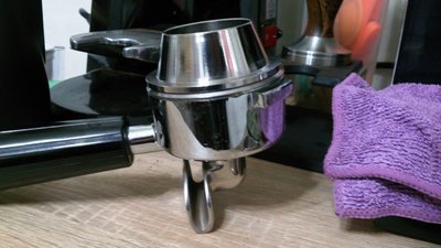 義式咖啡機 咖啡粉漏斗 58mm粉杯濾杯不鏽鋼集粉器、接粉器、接粉環，單個420元，定量磨豆機參考