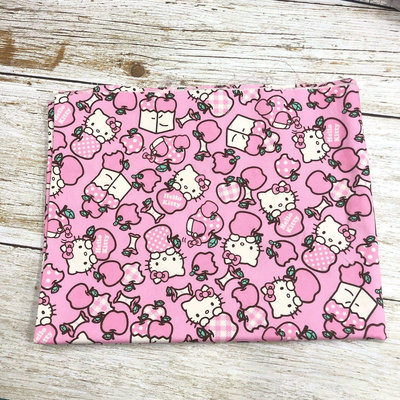 豬豬日本拼布 限量版權卡通布三麗鷗  HELLO KITTY愛蘋果平平安安 厚棉布料材質