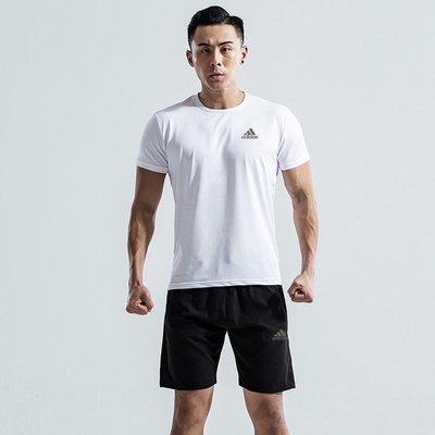Adidas 阿迪達斯男生速幹短袖套裝 休閒運動服 夏季新款跑步健身服 休閒短袖 短褲兩件套299754