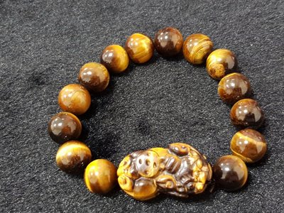 黃虎眼石貔貅造型手珠約12mm手圍約16.5cm