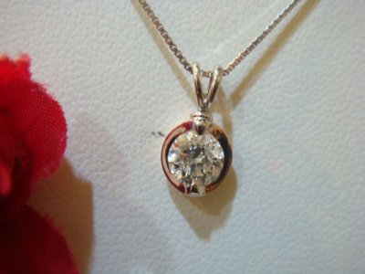 低價出售E級超級白亮熣燦單顆 0.60克拉鑽石純白金項鍊 時尚經典
