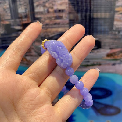 z1  紫羅蘭翡翠貔貅手串，色正色陽，珠子完美度百分之98