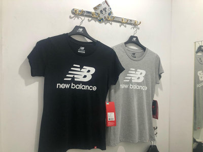 騰飛new balance 大logo T-shirt 短袖 女 黑 白 灰 白 腰身 修身