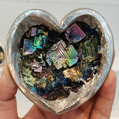 鉍晶體聚寶盆愛心擺件鉍礦石自然結晶金屬礦物標本化學元素擺設
