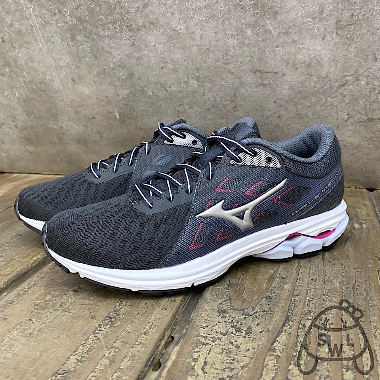 mizuno wave kizuna 2