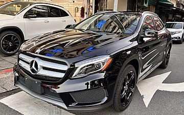 2015 GLA250 AMG 全景天窗 19AMG HK環繞 電尾門 健泰汽車