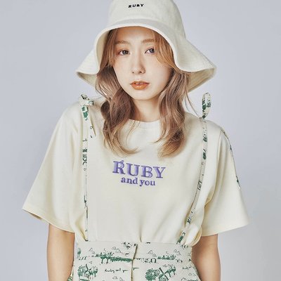 預購】日本RUBY AND YOU夏22新入荷エンブロイダリーTシャツ刺繡LOGO圓