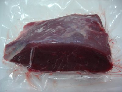 鹿肉專賣,生鮮鹿肉,國產鹿肉,串燒鹿肉(鹿肉=去皮去骨)一斤400元 (歡迎批發零售)另有:鱷魚肉品