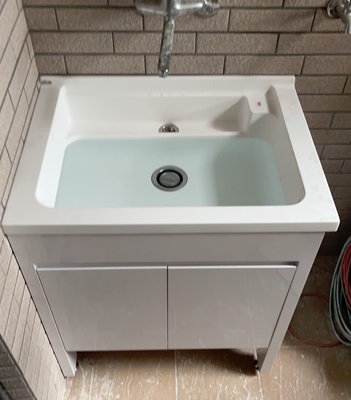 《優亞衛浴精品》75cm人造石洗衣槽附活動洗衣板立柱型浴櫃