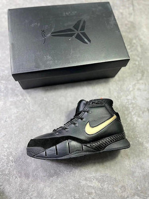 Nike Zoom Kobe 1 Protro 科比一代中幫實戰籃球鞋 黑金 AQ2