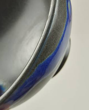 正善人文專拍---{陶瓷270}---抹藍茶碗---郭聰仁---尺寸：寬10公分X高4.5公分