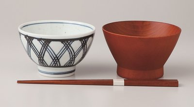《散步生活雜貨-廚房散步》日本製 西海陶器 波佐見燒 飯碗+木湯碗+筷子 禮盒14268