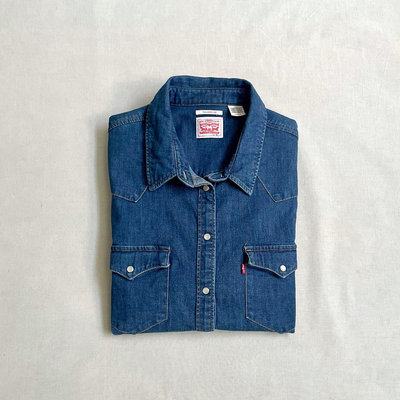 美國經典 Levi’s Tailored Fit Western Shirt 純棉丹寧布 V型雙口袋 腰身 西部牛仔襯衫