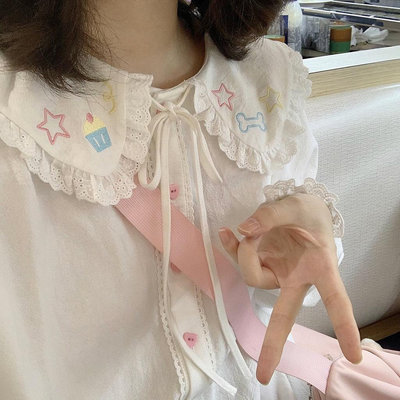 日系軟妹可愛刺繡娃娃領蕾絲花邊襯衫女長袖上衣