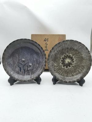 日本現川燒 豊瑞軒 十二世橫石臥牛 本人作 刷毛目賞盤 飾皿
