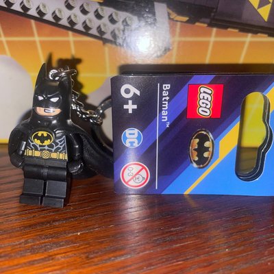=CodE= LEGO 樂高 SUPER HEROES 超級英雄鑰匙圈(蝙蝠俠 BATMAN) 硬披風版 DC 閃電俠