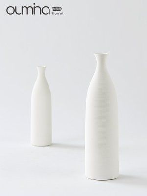 【熱賣下殺】陶瓷白色花瓶擺件現代簡約家居軟裝飾品樣板房咖啡廳餐廳客廳擺設#家居擺件#花瓶#書本擺件#創意#玻璃瓶