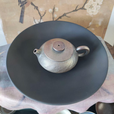 建水紫陶壺承啞光面配柴燒壺絕美將柴燒壺的美完美呈現