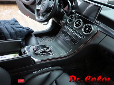 Dr. Color 玩色專業汽車包膜 M-Benz C400 內裝飾板包膜