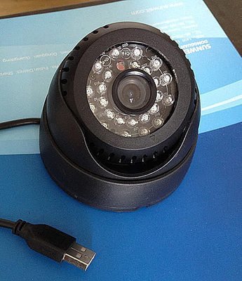 免主機免傳輸線、循環錄影 紅外線夜視安防監視器攝影機 獨立插卡式 監視器(32G)