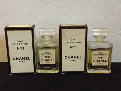 《古董香水》Chanel N°5  香水 (4ml)Chanel N°19  香水 (4ml) ~僅此一檔~優惠8折