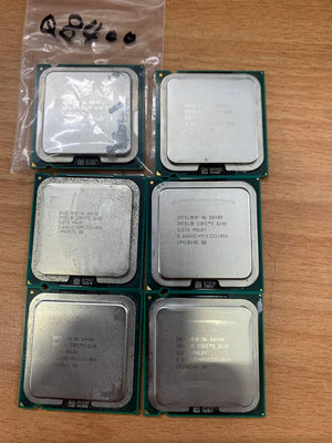 出售Intel Core2   Q8400  CPU 四核心 50元.....