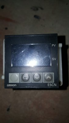[清倉才有的價格]OMRON溫度控制器E5CN-Q2HBTC