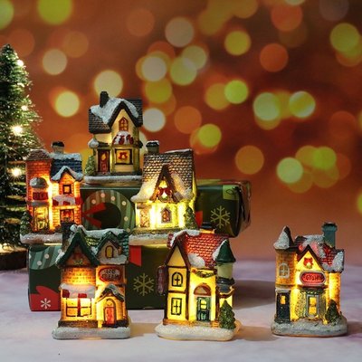 現貨熱銷-聖誕飾品娃娃屋村點亮聖誕節屋冬季假期花園裝飾兒童禮物爆款