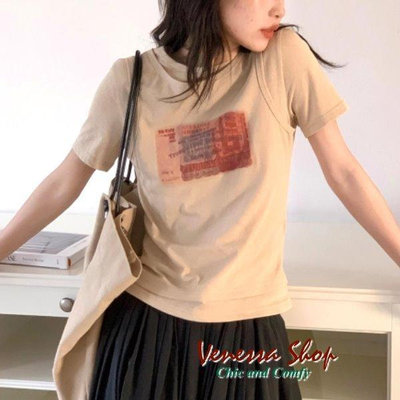 時尚芭莎~ 歐單 VS 新款 復古小眾假兩件 顯瘦短款 美式印花短袖T恤上衣 (R1467)