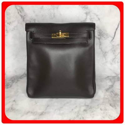 【 RECOVER 名品二手SOLD OUT】HERMES KELLY ADO 金釦小後背包 (附布套) F年