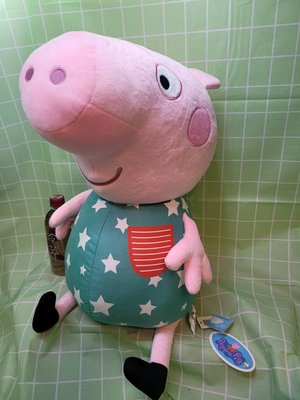 ///可愛娃娃///~大型18吋正版可愛的粉紅豬小妹~喬治豬星星裝絨毛娃娃---約46公分