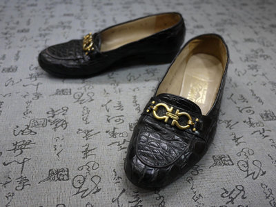 義大利製 Salvatore Ferragamo 高級真皮壓鱷魚紋粗跟鞋 USA 6 C EUR 36 JPN 23CM