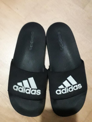 愛迪達adidas黑色拖鞋，涼鞋21.5，35號