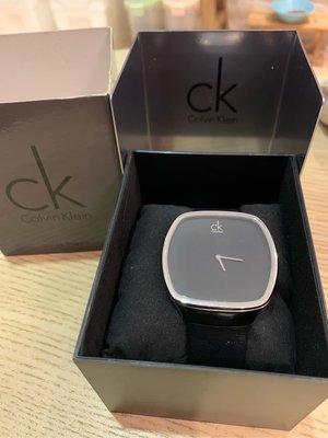 CK Calvin Klein 真皮錶帶手錶