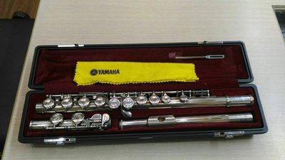 律揚樂器~二手中古長笛（日本製）山葉長笛YAMAHA 211S 長笛 (新品皆有)