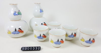 日本 深川製磁 清酒壺杯組 葫蘆造型酒壺 2壺5杯 紙盒裝 - 1900332
