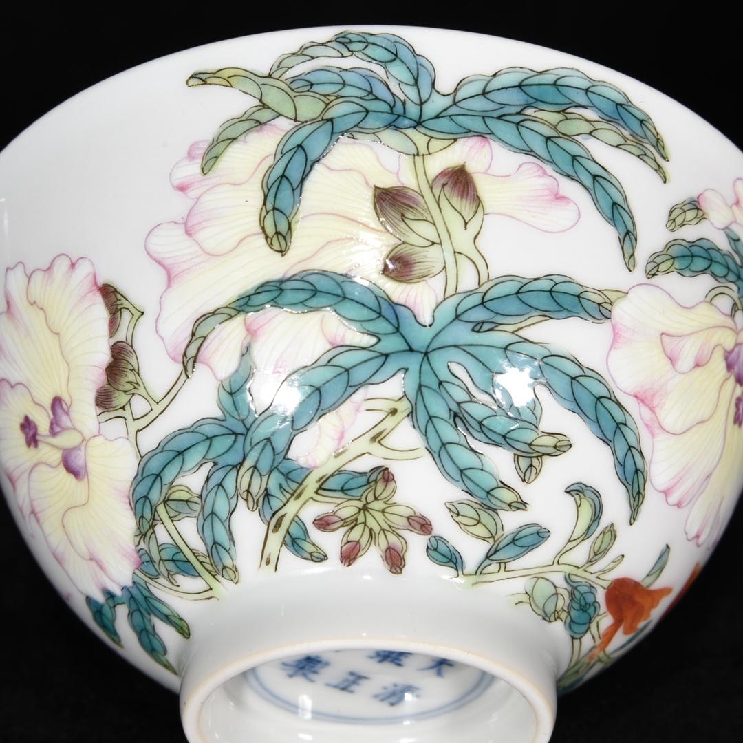 清雍正粉彩花卉紋碗，5.5×9.6 cm，1800119粉彩瓷器古瓷| Yahoo奇摩拍賣