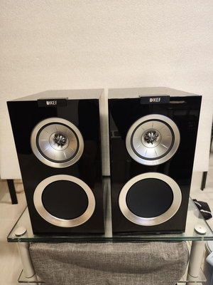 KEF R300 書架喇叭 鋼琴黑