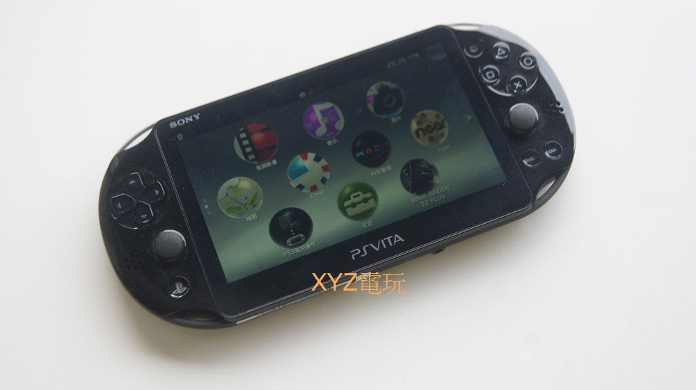 Psv 07 主機 8g套裝 三款數位化遊戲版本3 69 Psvita07 保修一年9成新遊戲機 Yahoo奇摩拍賣