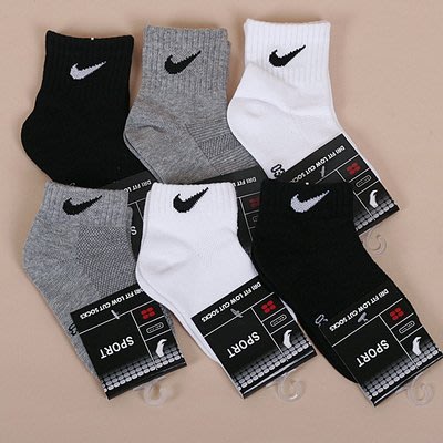 Nike童襪 /【春夏季款】【中高筒襪】【適合6歲 ~ 8歲男女小朋友 】 【三色可選】【現貨】