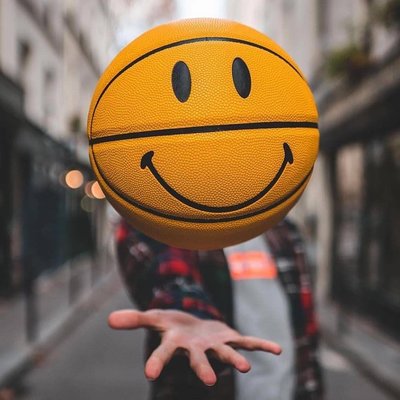 [FDOF] 預購 CHINATOWN MARTKET SMILEY BASKETBALL 黃色 微笑 笑臉 籃球