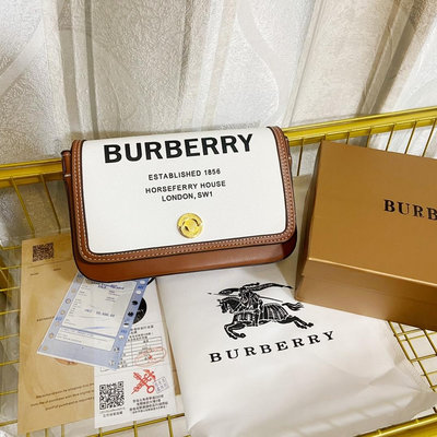 Burberry巴寶莉2024 新品 郵差包 單肩 斜挎包印花 帆布 小款 斜背包 相機包 郵差包