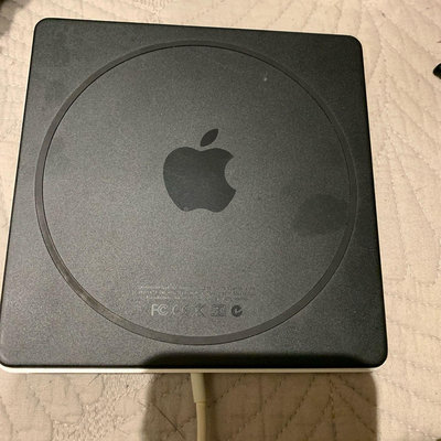 Apple吸入式光碟機