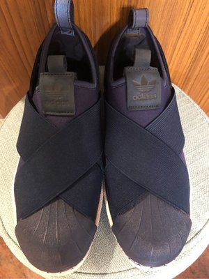 正品日本輸入Adidas 深藍繃帶休閒鞋