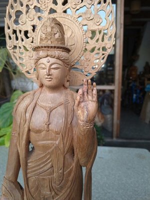 佛像木雕斷裂專業精修修復日本菩薩 依尺寸客制化施作 三十年客戶安心的一條龍服務 三義元尌坊