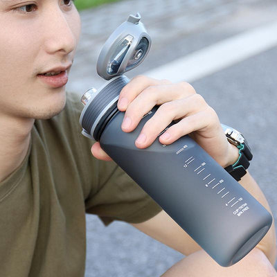 大容量Tritan運動學生水杯男便攜健身塑料水壺女夏季新款杯子