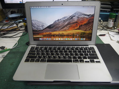 4388 Apple Macbook Air  A1465  2012年製  i5  MACBOOK筆電  標多賣多少