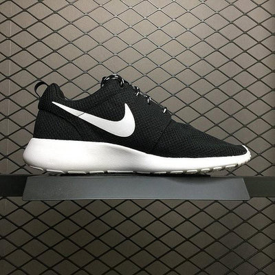 正品 Nike Roshe Run 奧運倫敦 511882-050 黑白白勾 情侶款